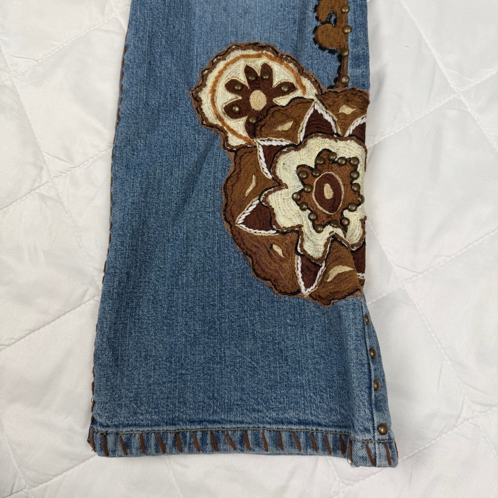 Basil & Maude Jeans Womens 6 Blue Embroidered Studded Y2K Low Rise Bootcut Long - Picture 13 of 14